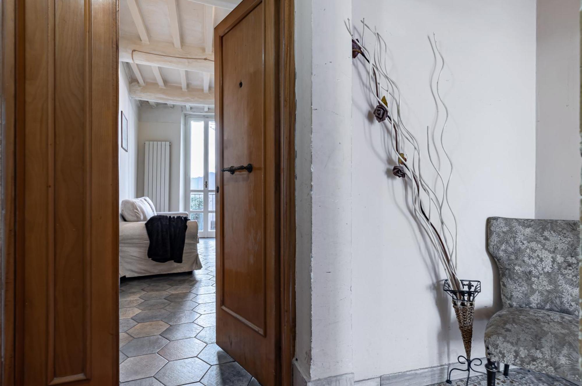 Urban Oasis: Central Apartment With Garden Перуджа Екстер'єр фото